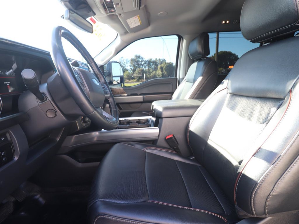 New 2024 Ford F-250 Lariat Truck