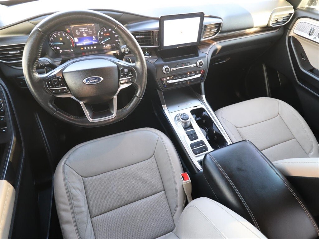 2020 Ford Explorer Limited photo 3
