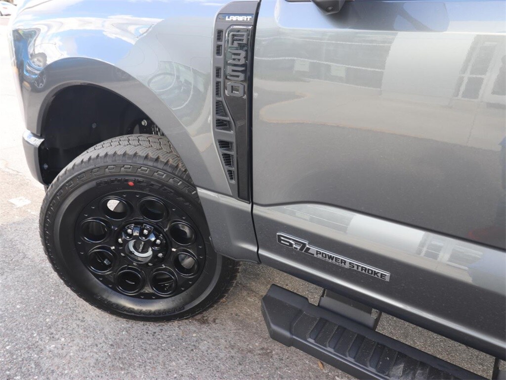 New 2026 Ford F-350 Lariat Truck