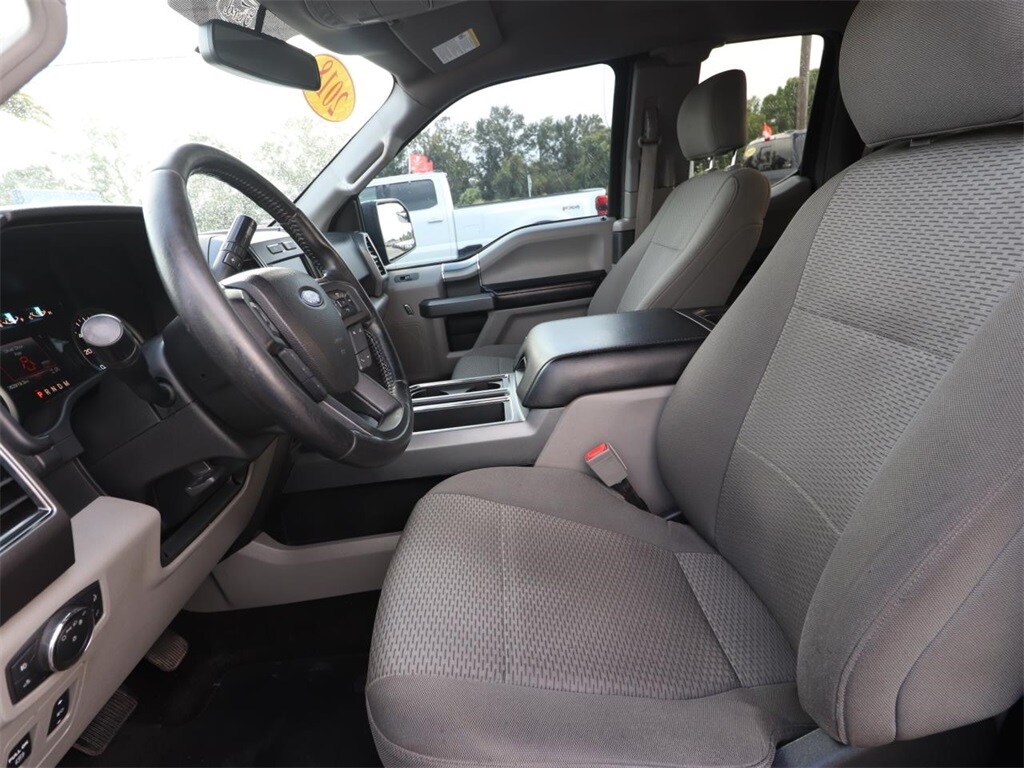 2018 Ford F-150 XLT photo 2