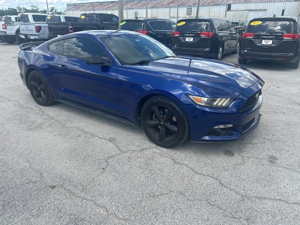 Used 2016 Ford Mustang V6 Coupe