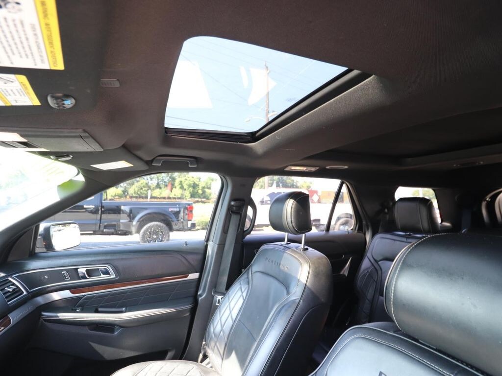 Used 2017 Ford Explorer Platinum SUV