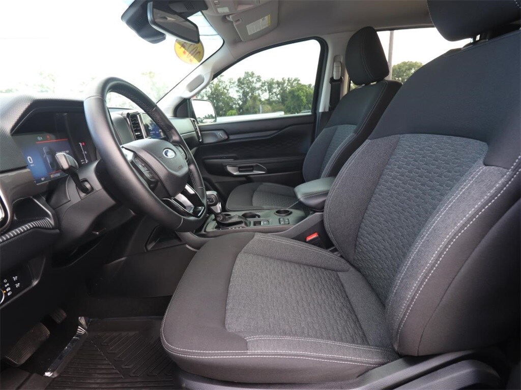 2024 Ford Ranger XLT photo 2