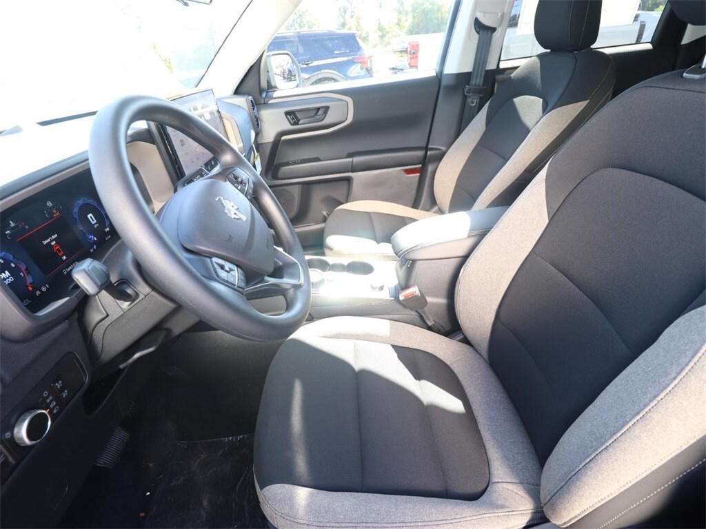 2025 Ford Bronco Sport Big Bend photo 2