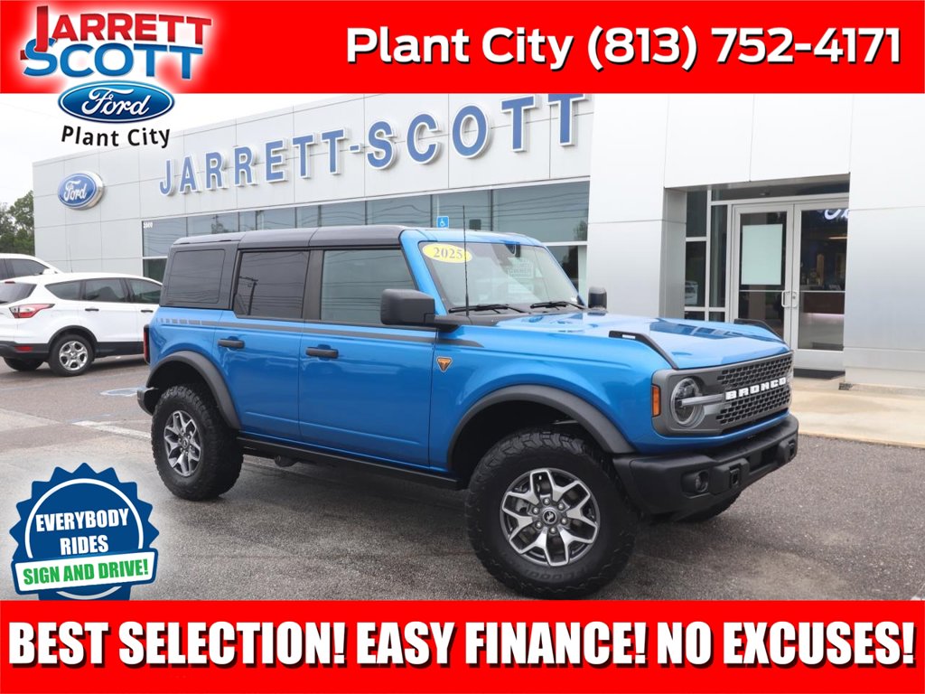 2025 Ford Bronco 4-Door