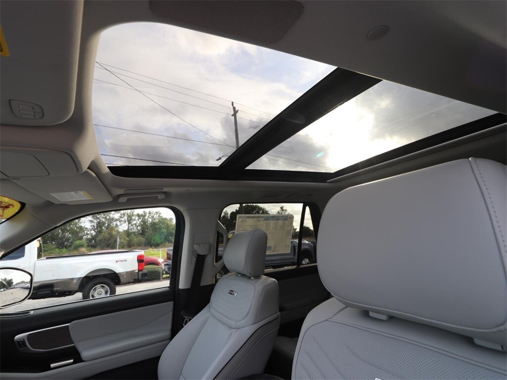 New 2025 Ford Expedition Max Platinum SUV