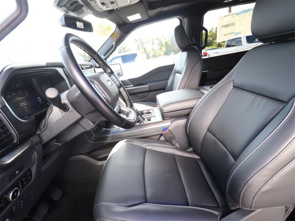 New 2025 Ford F-150 Lariat Truck