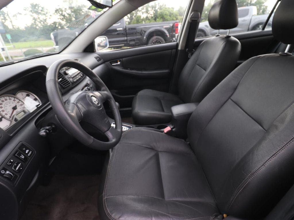 Used 2008 Toyota Corolla S with VIN 1NXBR32EX8Z029420 for sale in Plant City, FL