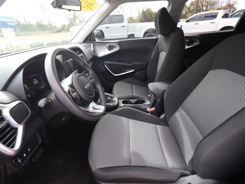 Certified 2025 Kia Soul LX Hatchback