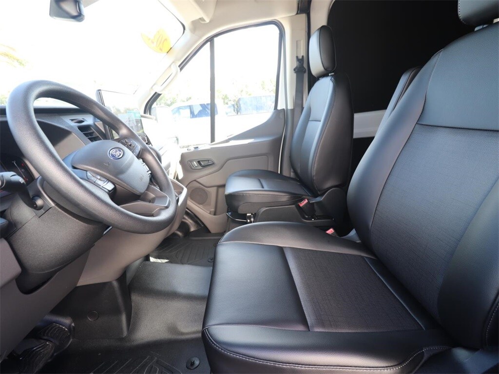 2026 Ford Transit Cargo Van photo 2