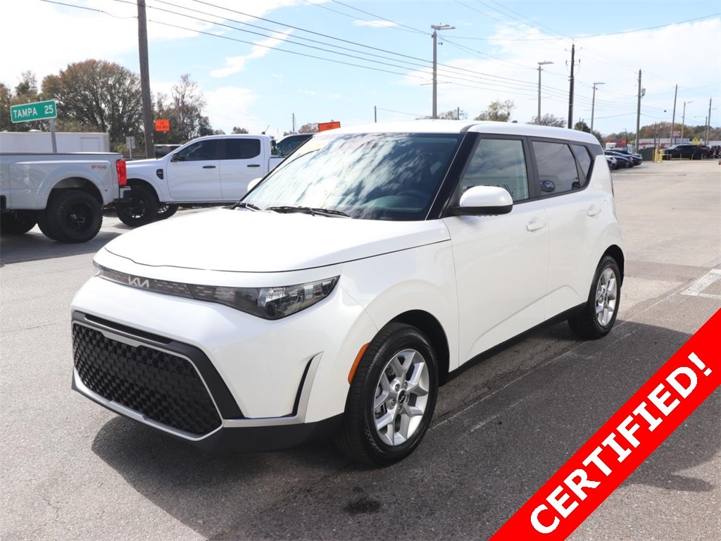 Certified 2025 Kia Soul LX Hatchback