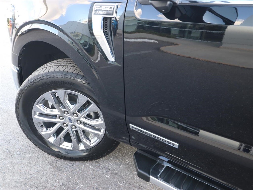 New 2025 Ford F-150 Lariat Truck