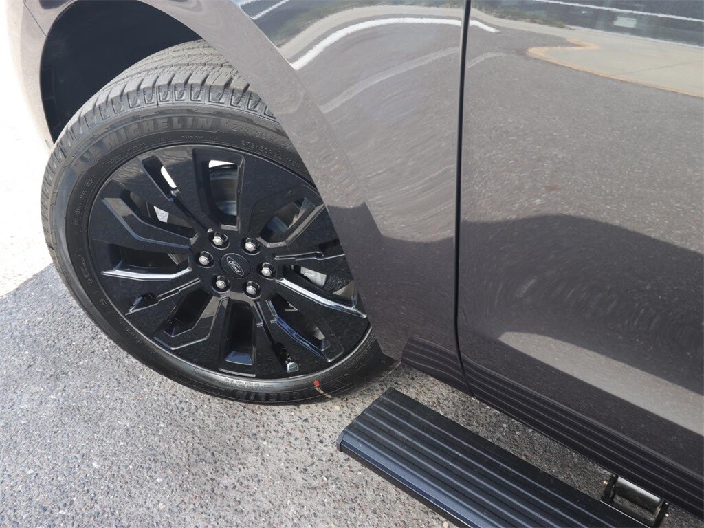 New 2025 Ford Expedition Platinum SUV