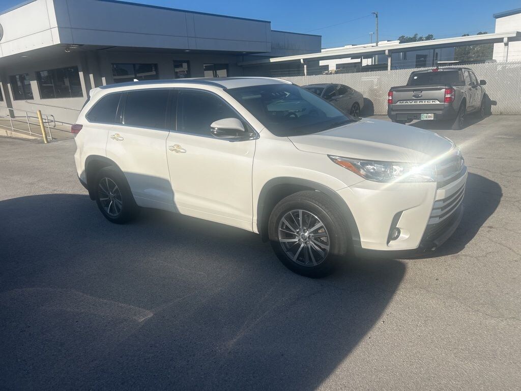 Certified 2017 Toyota Highlander XLE SUV