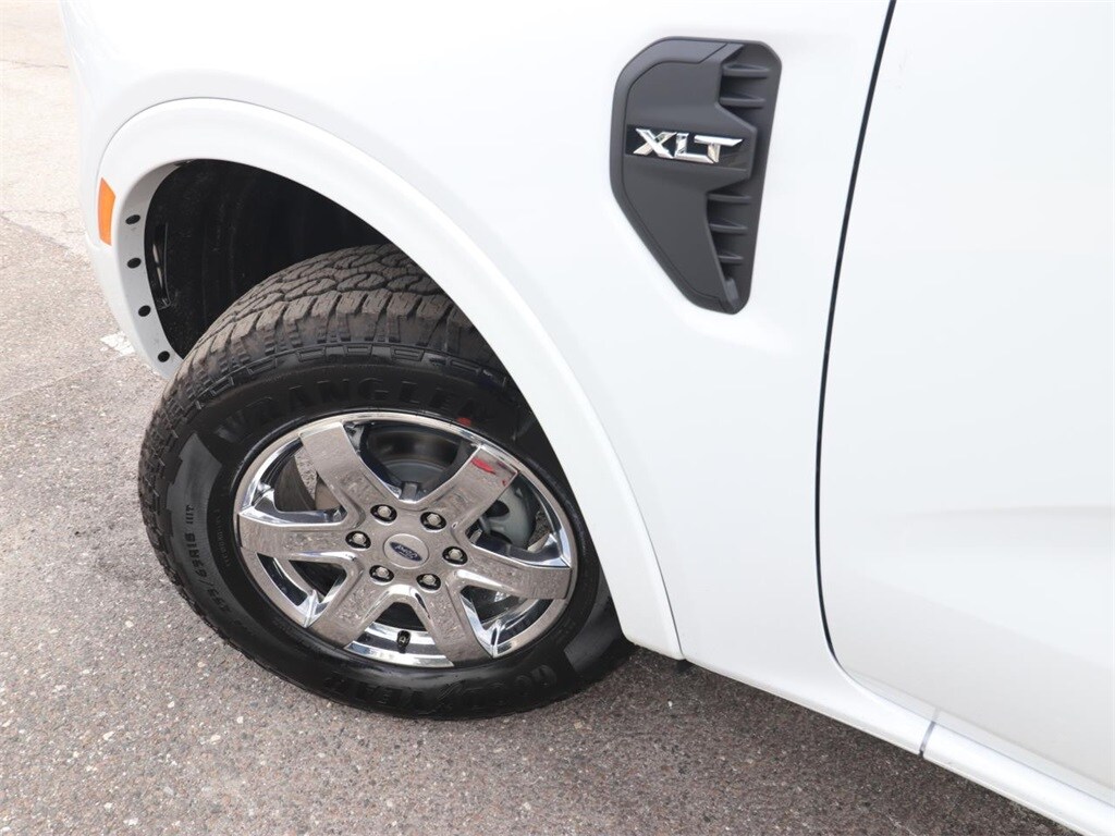 2025 Ford Ranger XLT photo 3