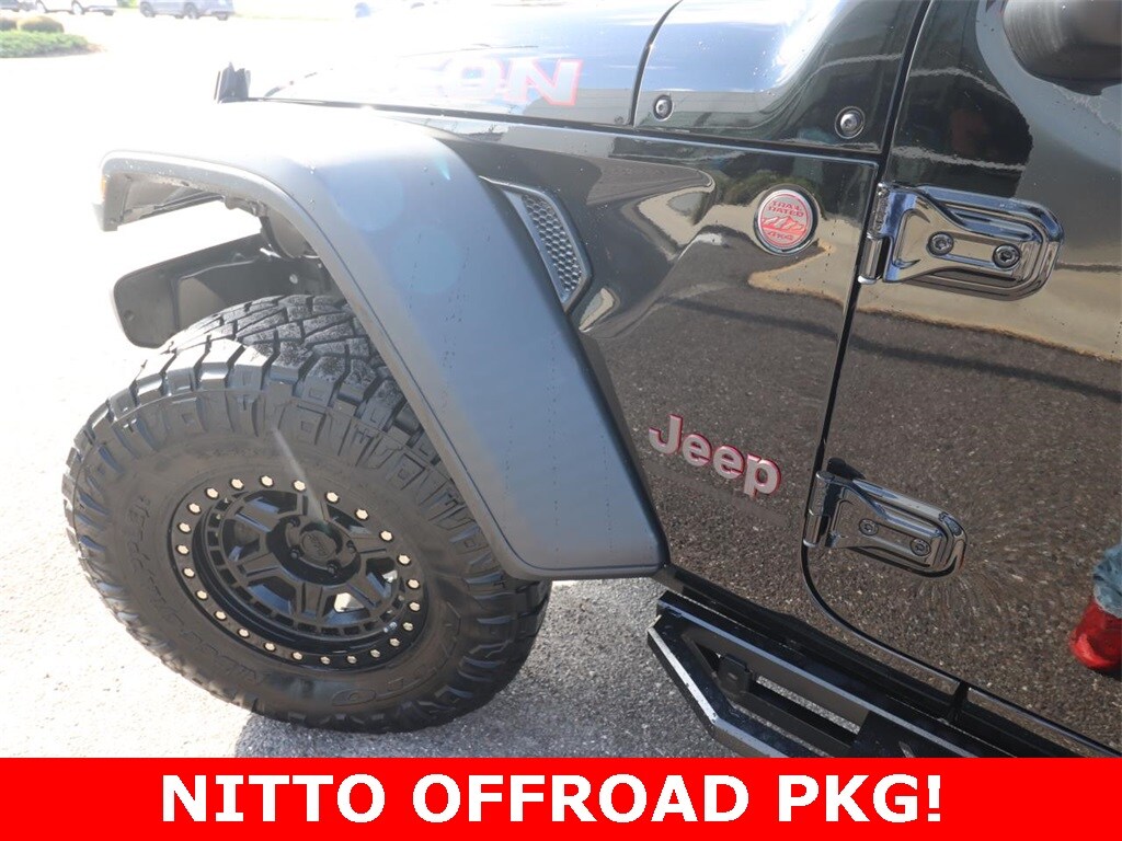 2023 Jeep Gladiator Rubicon photo 2
