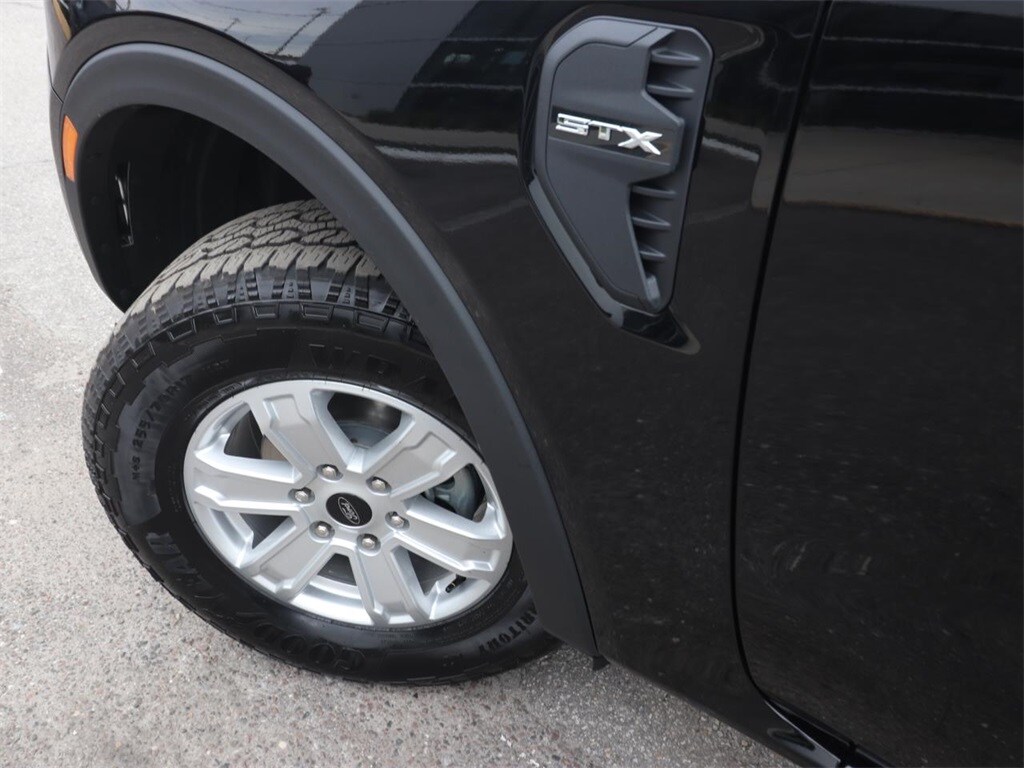 2025 Ford Ranger XL photo 4