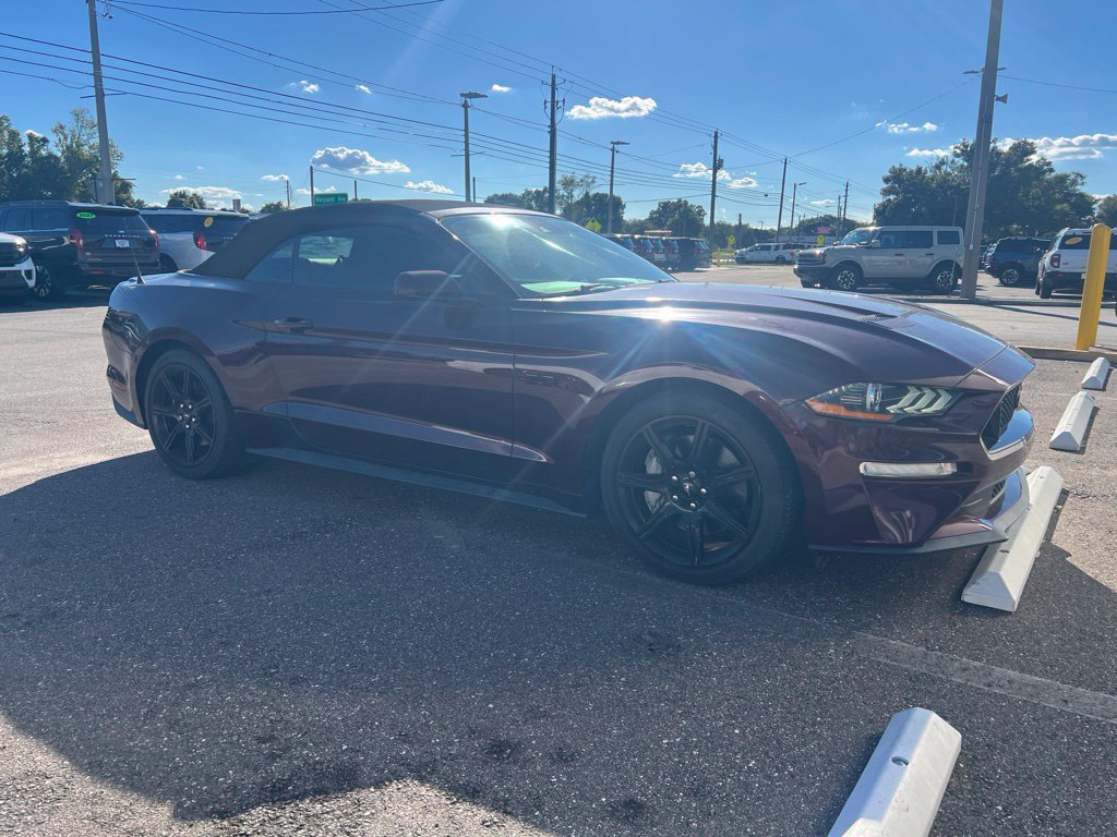  Ford Mustang