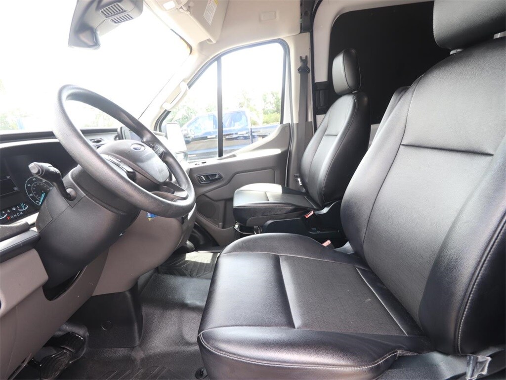 2023 Ford Transit Cargo Van photo 2