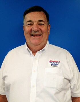 Staff member Lionel Crooks from d8859ade946f
