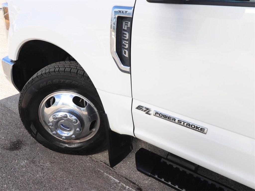 Used 2019 Ford F-350SD XLT Truck Crew Cab