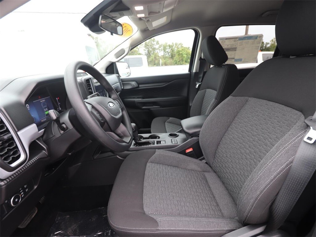 2025 Ford Ranger XL photo 2