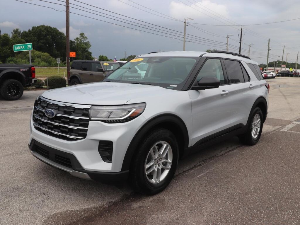 New 2026 Ford Explorer Active SUV