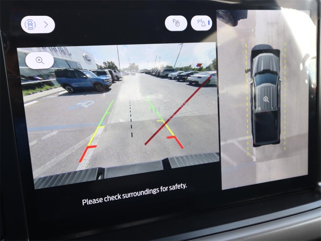 2025 Ford F-150 XLT photo 4