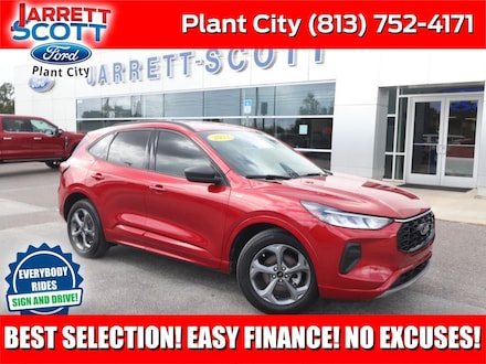 2023 Ford Escape ST-Line SUV