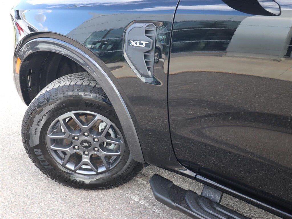 2024 Ford Ranger XLT photo 3