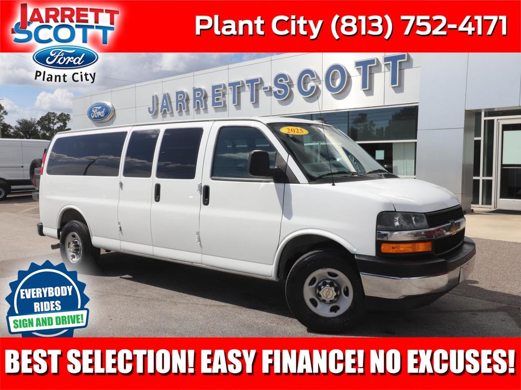 2025 Chevrolet Express Passenger