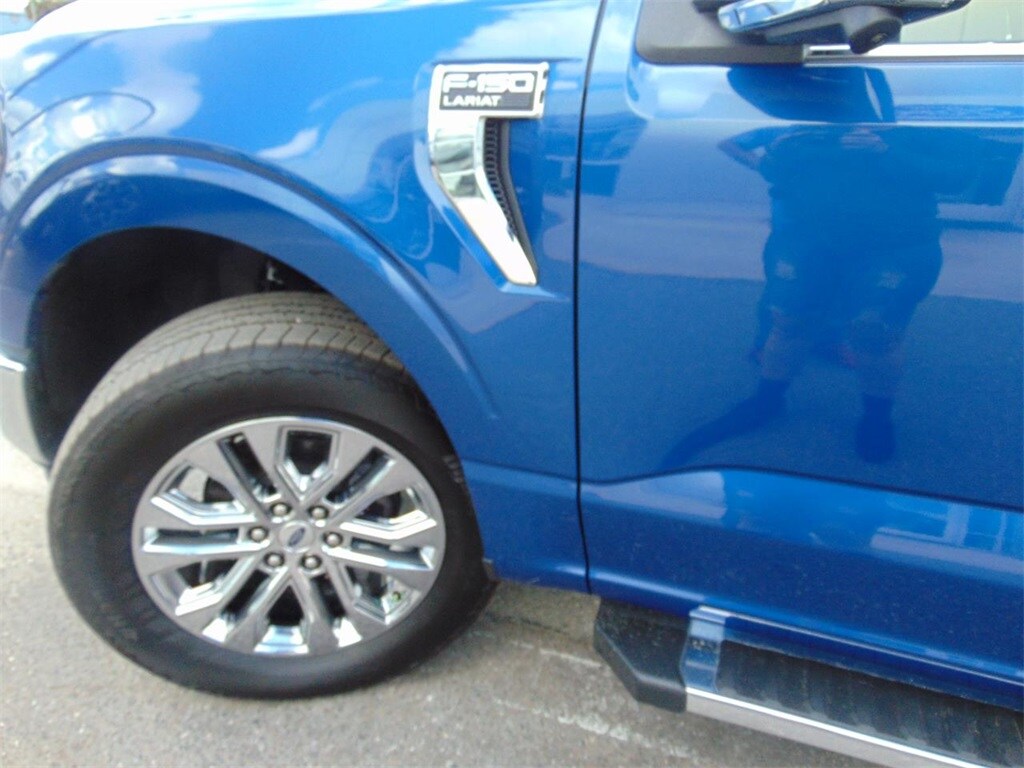 New 2025 Ford F-150 Lariat Truck