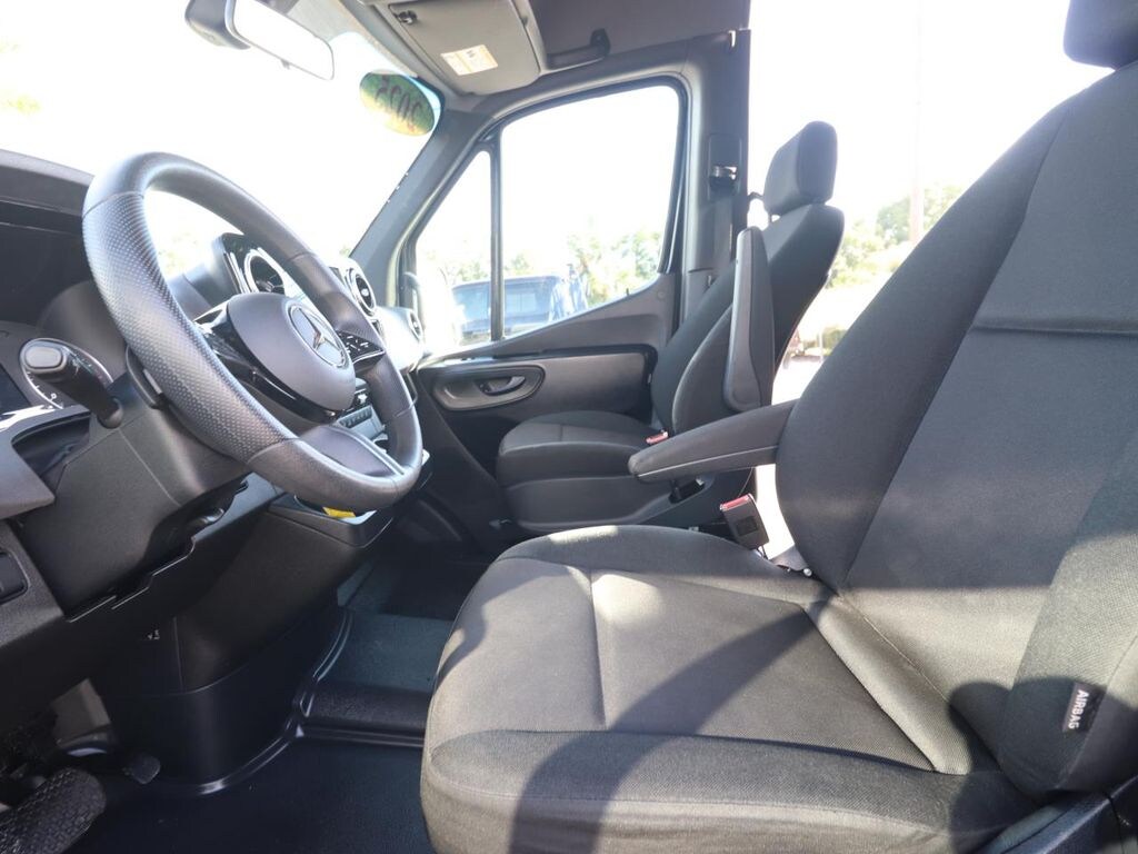 Certified 2025 Mercedes-Benz Sprinter 2500 Passenger 170 WB Van Passenger Van