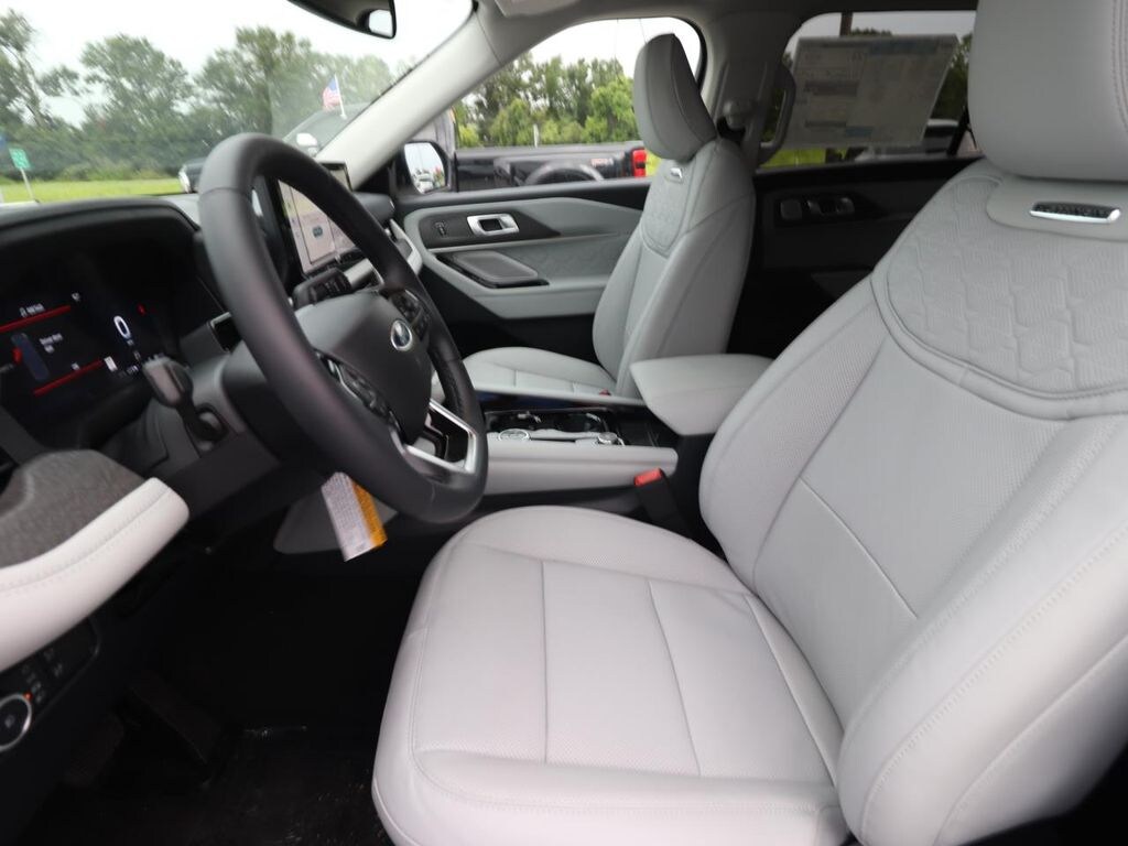 New 2026 Ford Explorer Platinum SUV