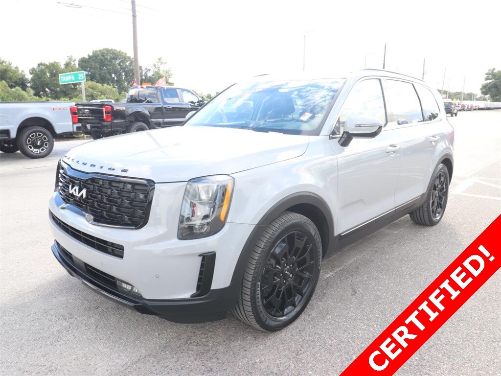 2022 Kia Telluride SX photo 3