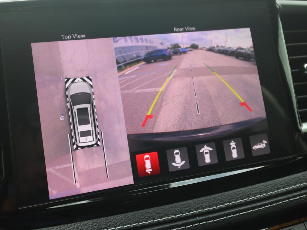 Certified 2025 Chrysler Pacifica Select Van Passenger Van