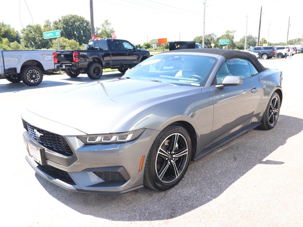 2024 Ford Mustang EcoBoost Premium Convertible photo 2