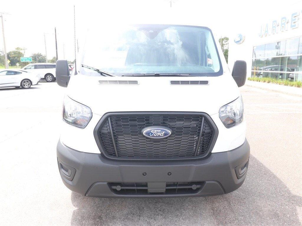 2025 Ford Transit Cargo Van photo 4