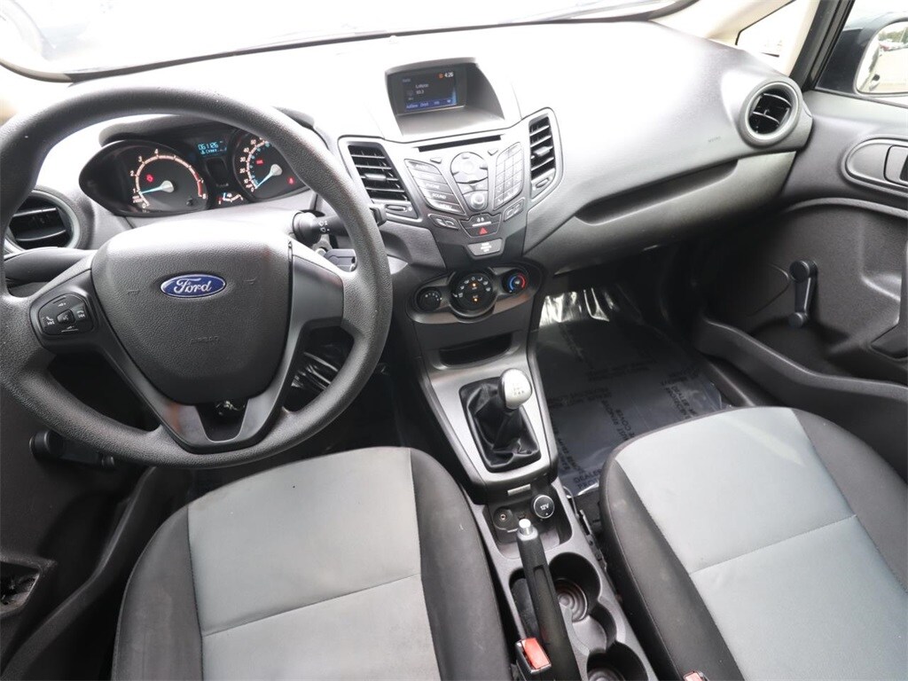 2019 Ford Fiesta S photo 3