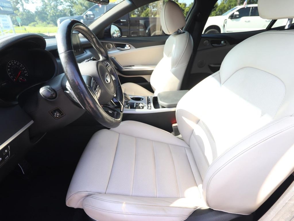 Used 2018 Kia Stinger GT2 Sedan