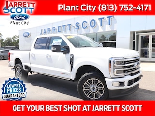 2025 Ford F-350 Platinum Truck