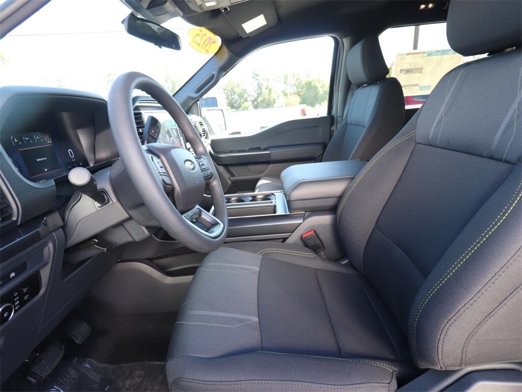 2025 Ford F-150 STX photo 2