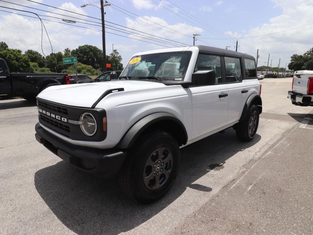 New 2026 Ford Bronco Base SUV