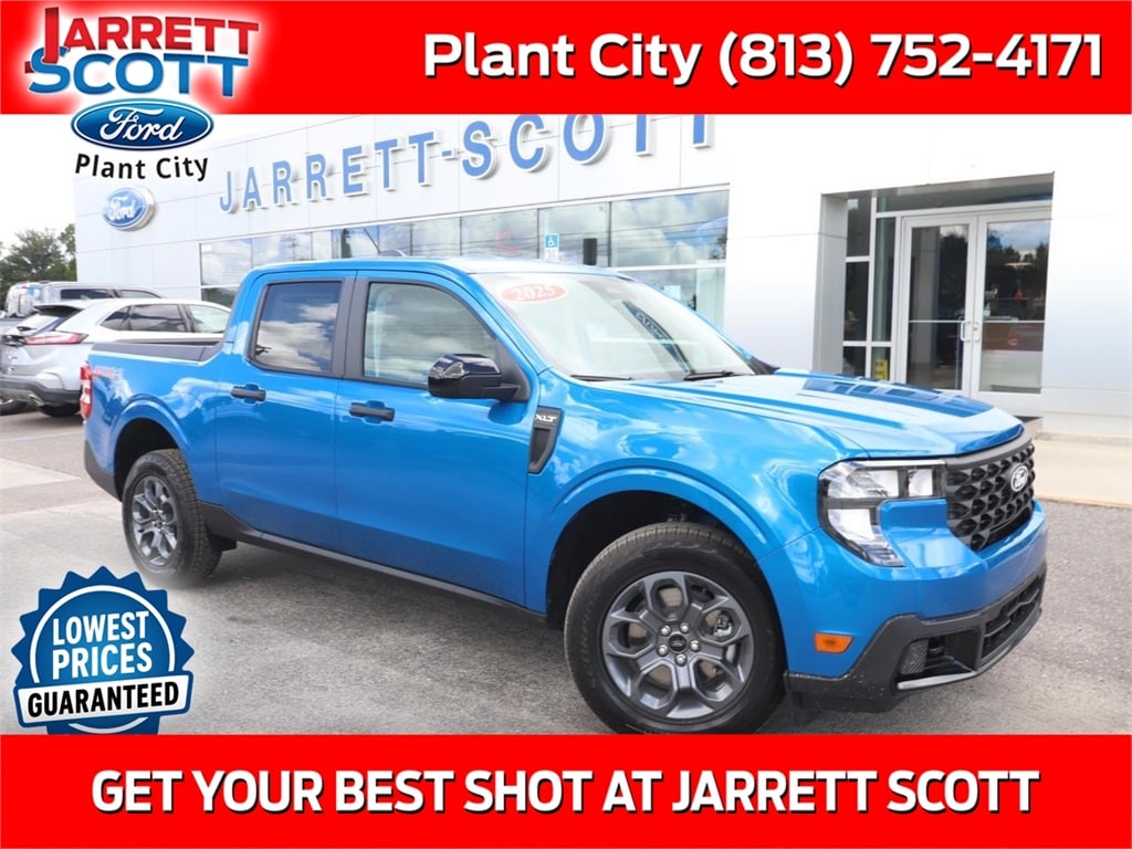 New 2025 Ford Maverick XLT Truck