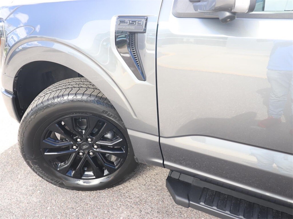 New 2025 Ford F-150 Lariat Truck