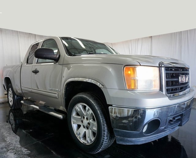 Used 2008 GMC Sierra 1500 Work Truck with VIN 1GTEC19J18Z273793 for sale in Atmore, AL