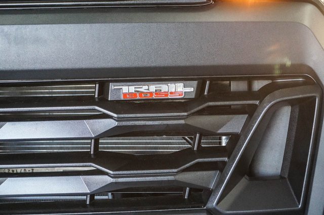2026 Chevrolet Colorado Trail Boss photo 3