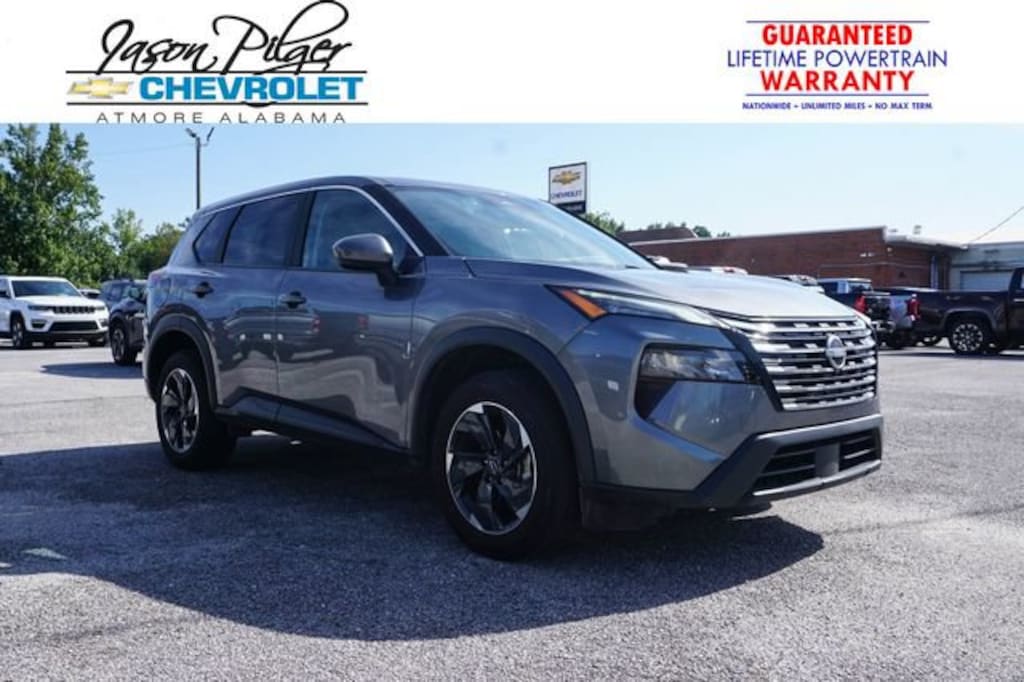 Used 2024 Nissan Rogue SV SUV
