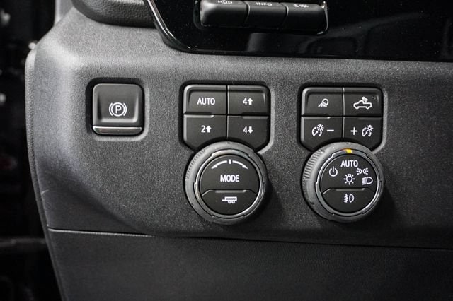 2026 Chevrolet Silverado 3500 HD High Country - Photo 10