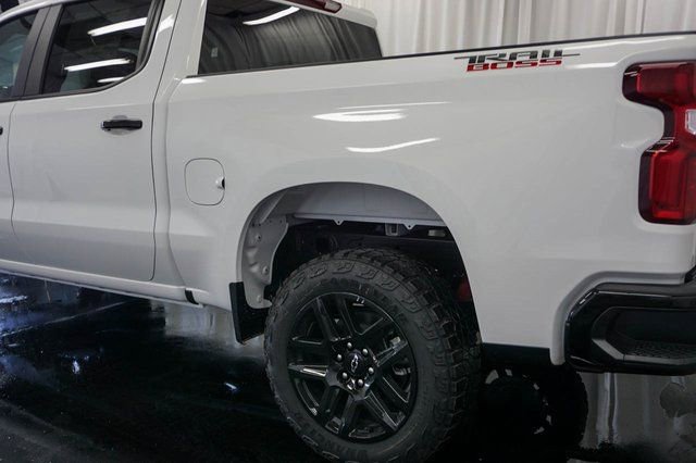 2026 Chevrolet Silverado 1500 LT Trail Boss - Photo 9
